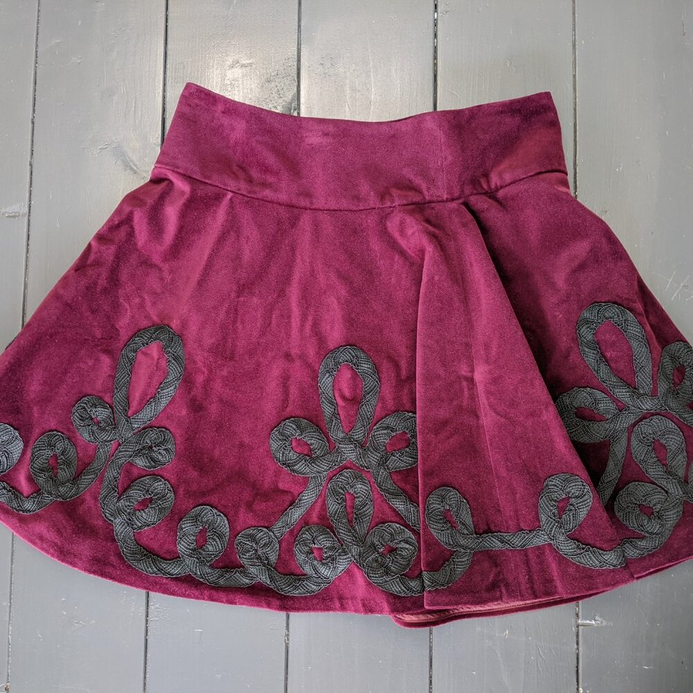 Ralph Lauren Velvet Flare Skirt Size 4 Blue Label Luxury Embroidered Burgundy